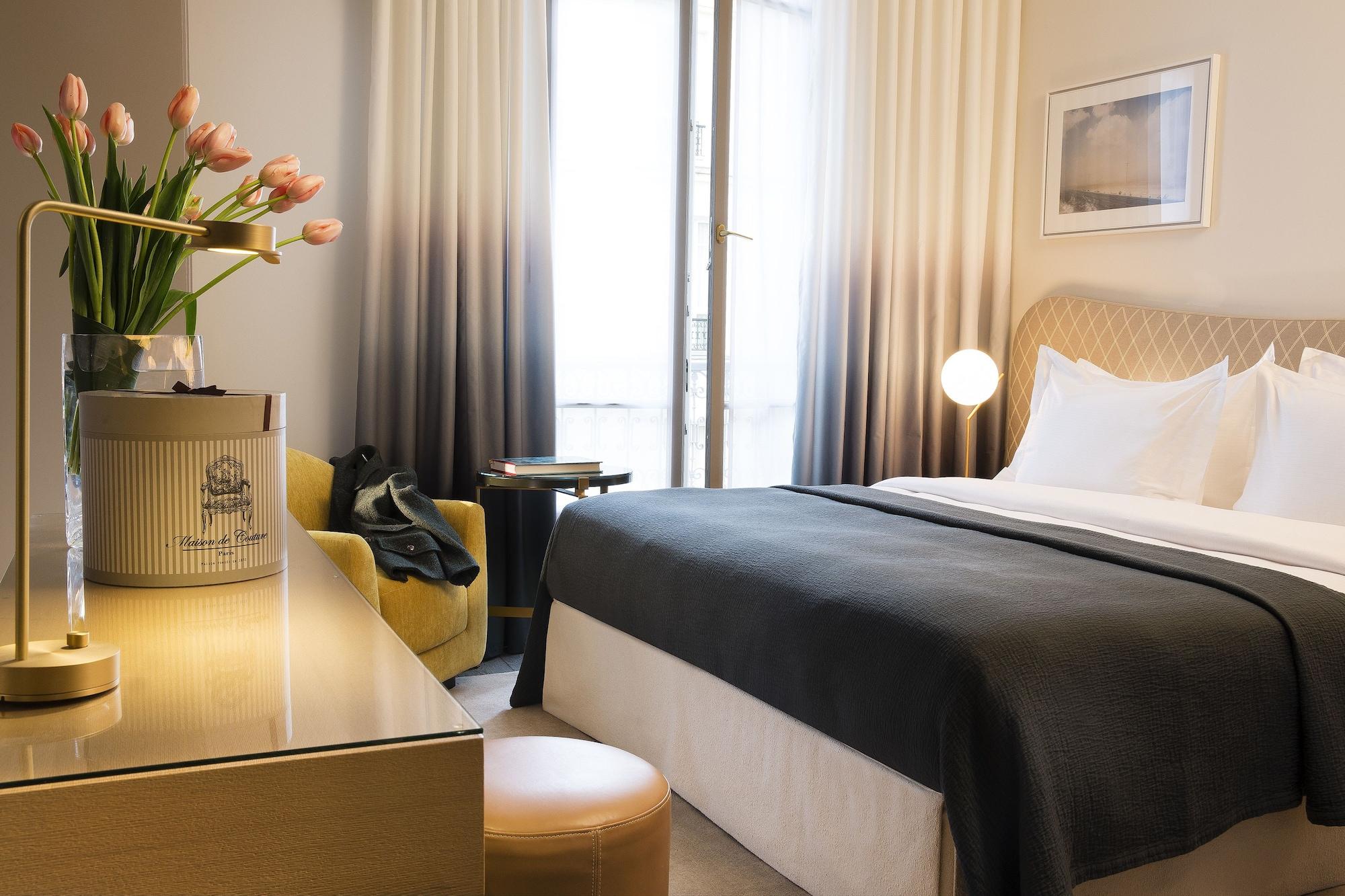 Hotel Le Marianne Paris Exteriör bild